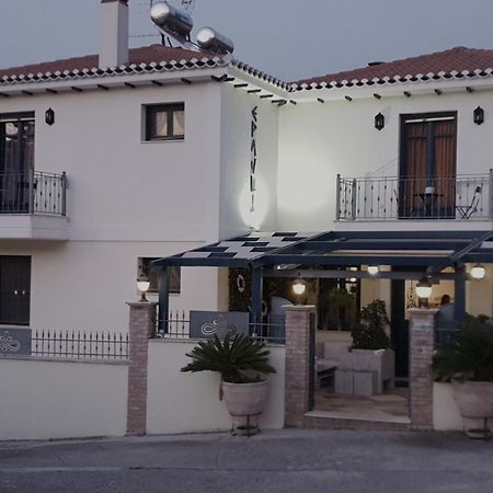 "Epavlis Boutique Galaxidi"酒店 外观 照片