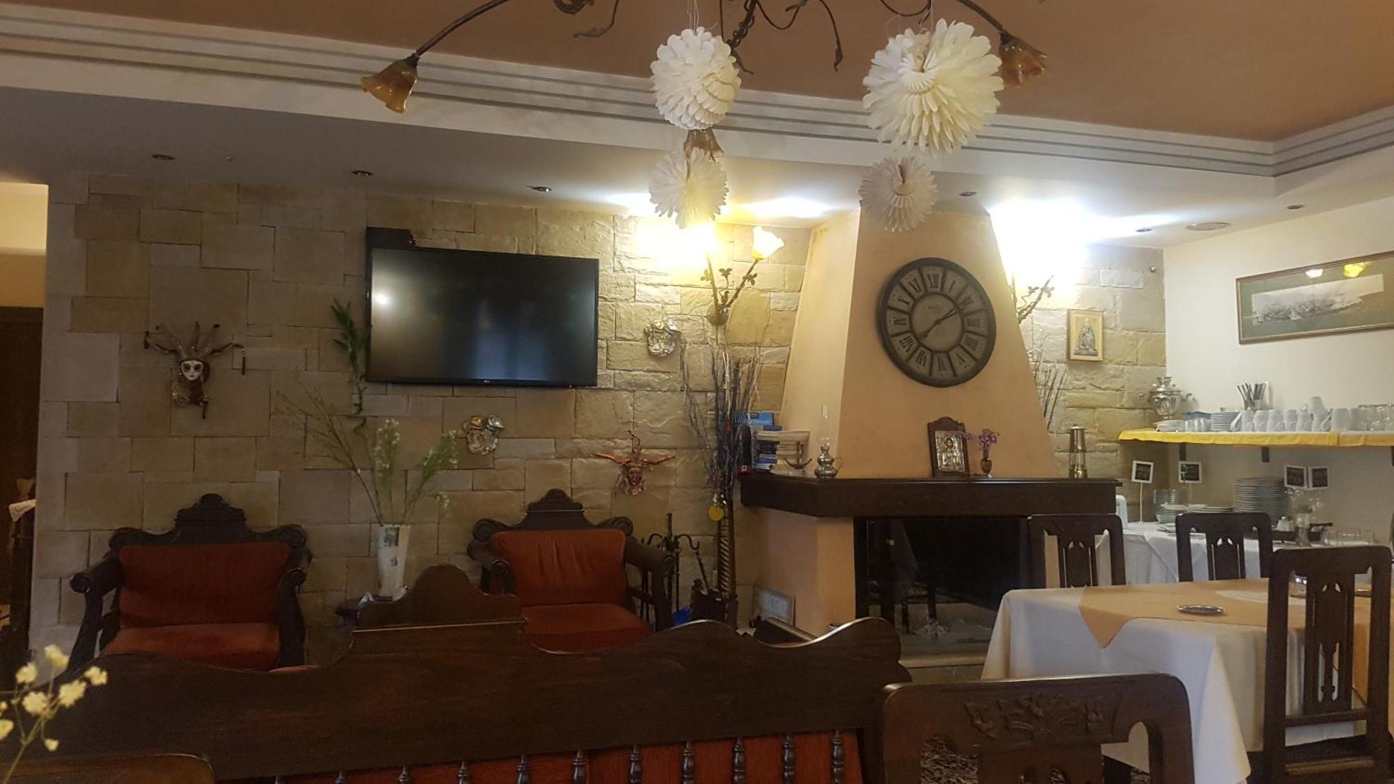 "Epavlis Boutique Galaxidi"酒店 外观 照片